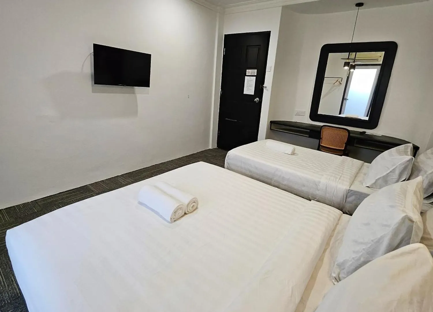 Luna Hotel By Moonknight George Town